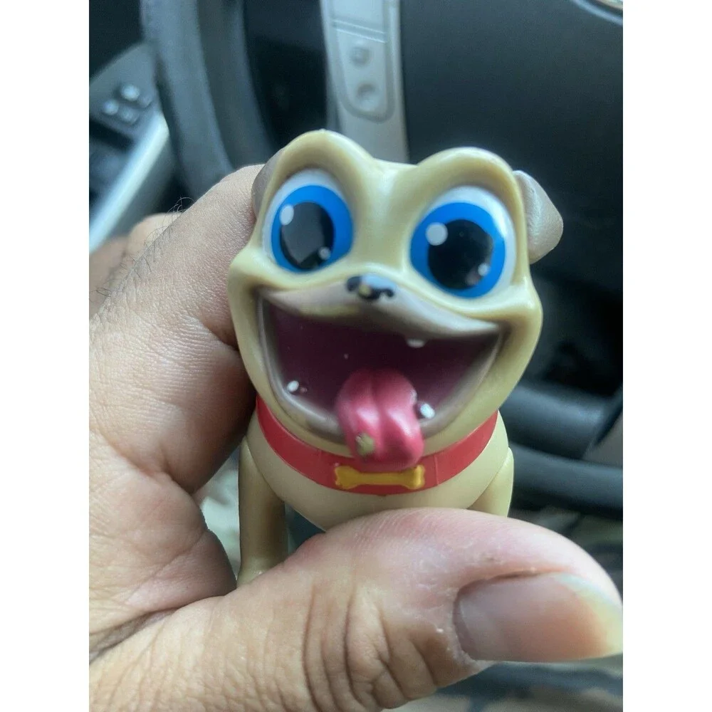 Disney  Jr Junior Rolly Pug Puppy Dog Pals 2” Figure From Sailboard Launcher
